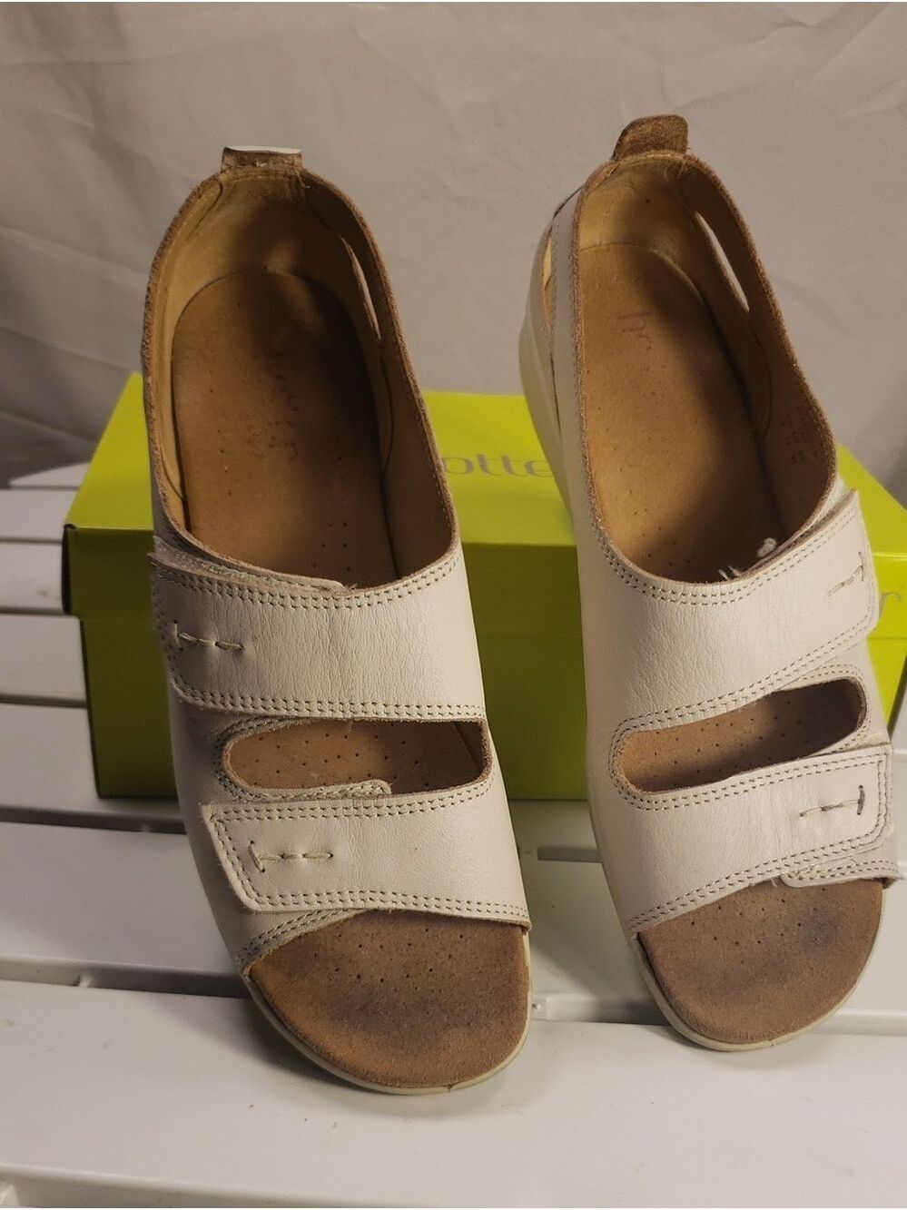 Hotter Comfortable Women's White Open-Toe Leather Sandals - 11
